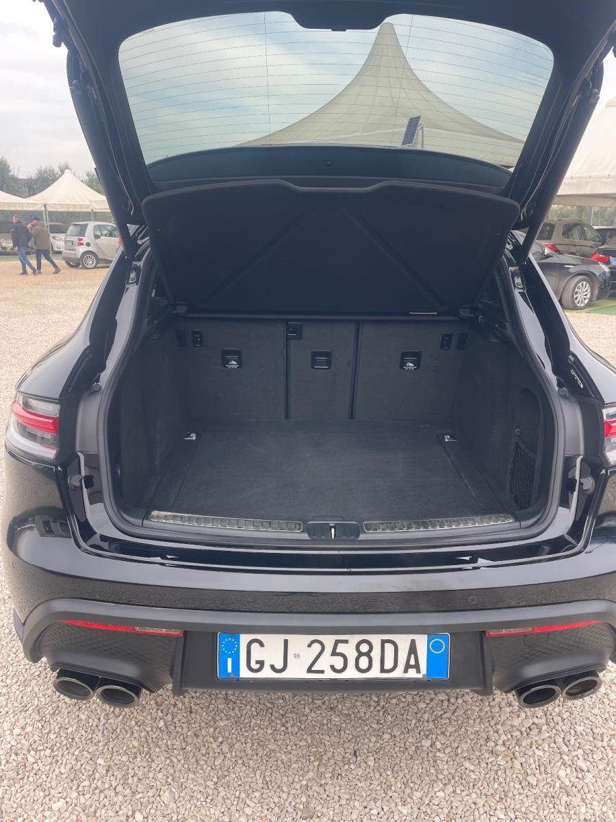 PORSCHE - Macan - 2.0 T