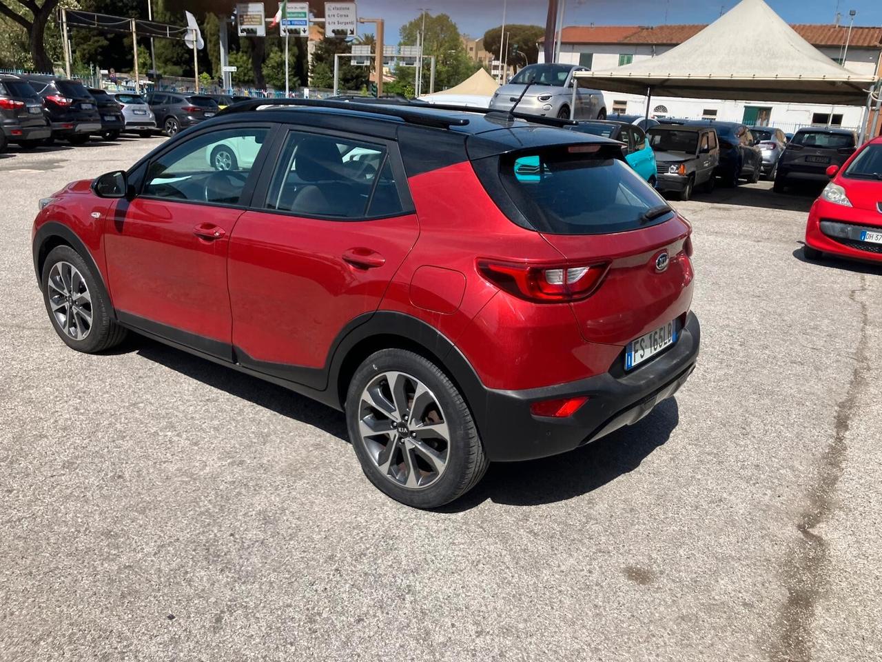 KIA STONIC 1.4 MPI 100cv Style