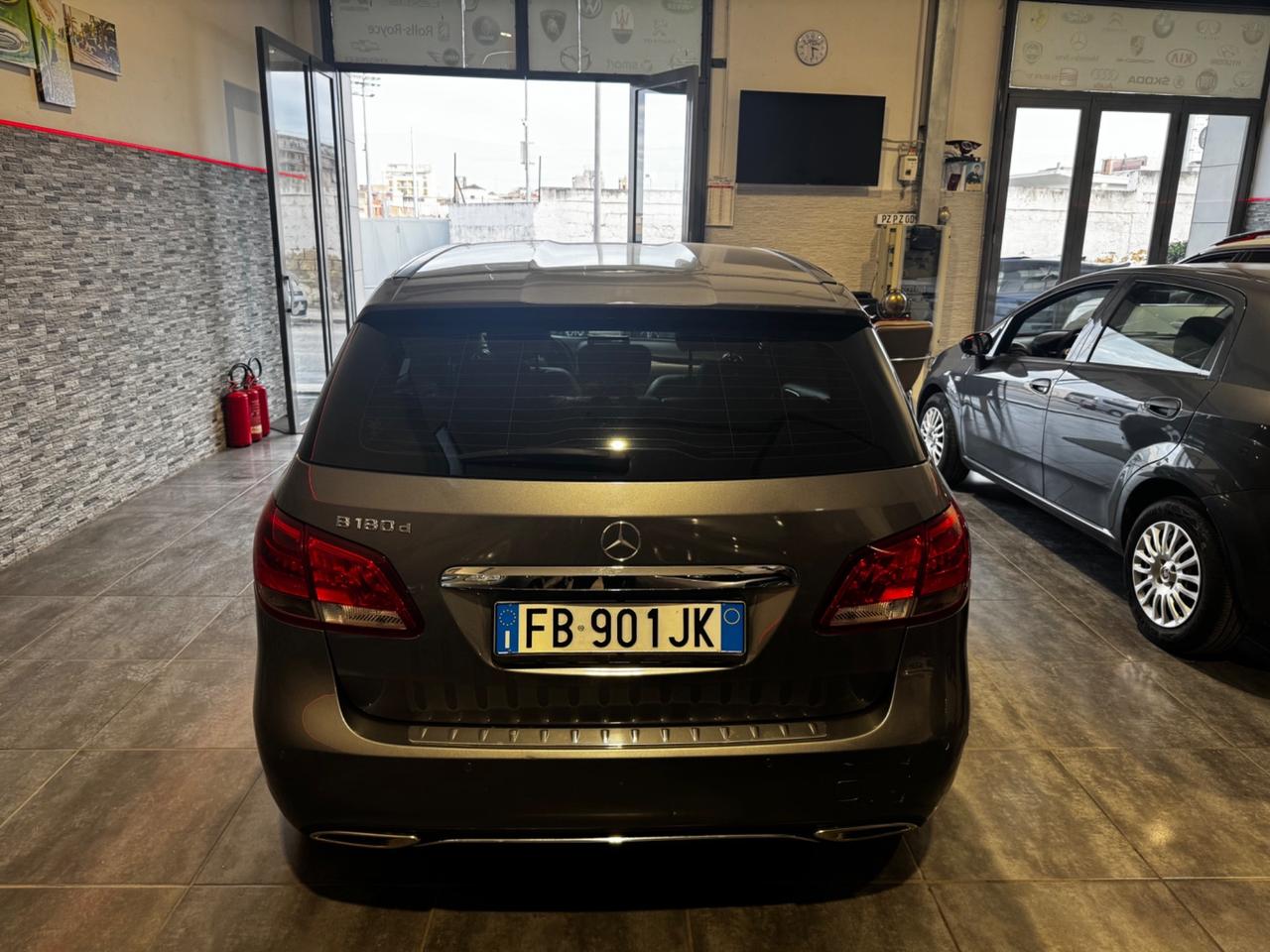 Mercedes-benz B 180 B 180 d Automatic Sport