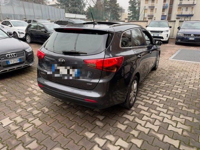 KIA cee'd 1.6 CRDi 128 CV aut. SW Cool TETTO PANORAAMICO