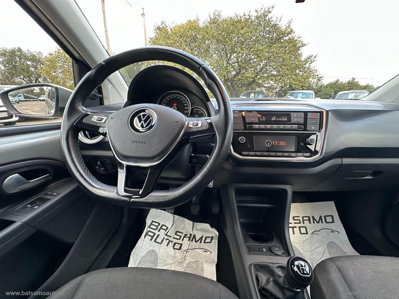 VOLKSWAGEN 1.0 5p. EVO move up!