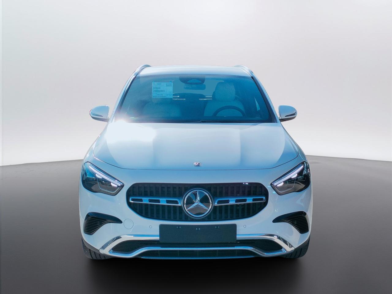 Mercedes-Benz GLA 180