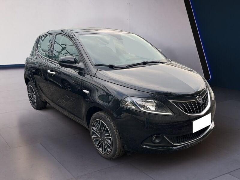 Lancia Ypsilon III 2021 1.0 firefly hybrid Gold s&s 70cv