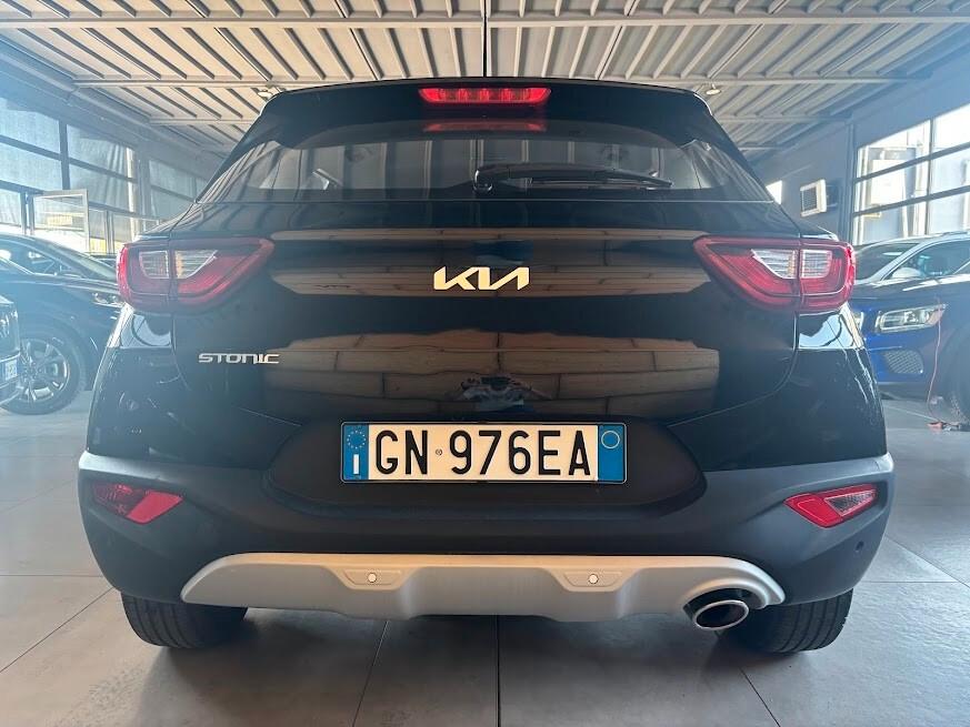 Kia Stonic 1.0 T-GDi 100 CV MHEV NEOPATENTATI