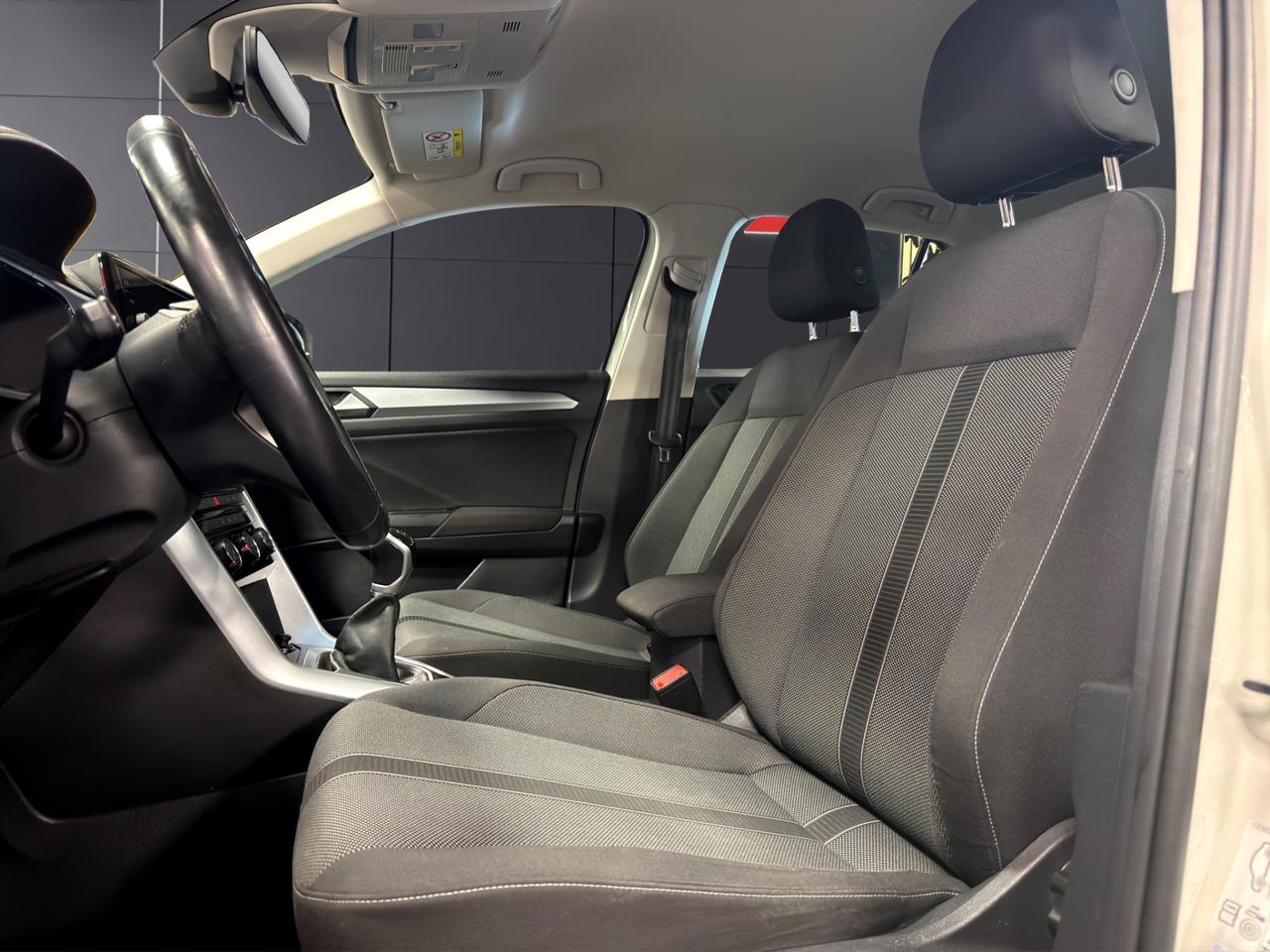 Volkswagen T-Roc 1.0 tsi Life 110cv
