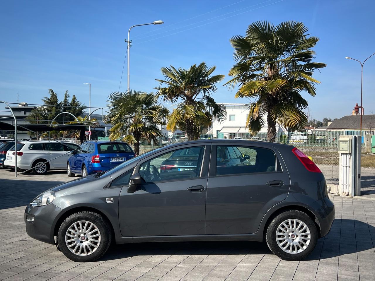 Fiat Punto 1.3 MJT II 75 CV 5 porte Lounge