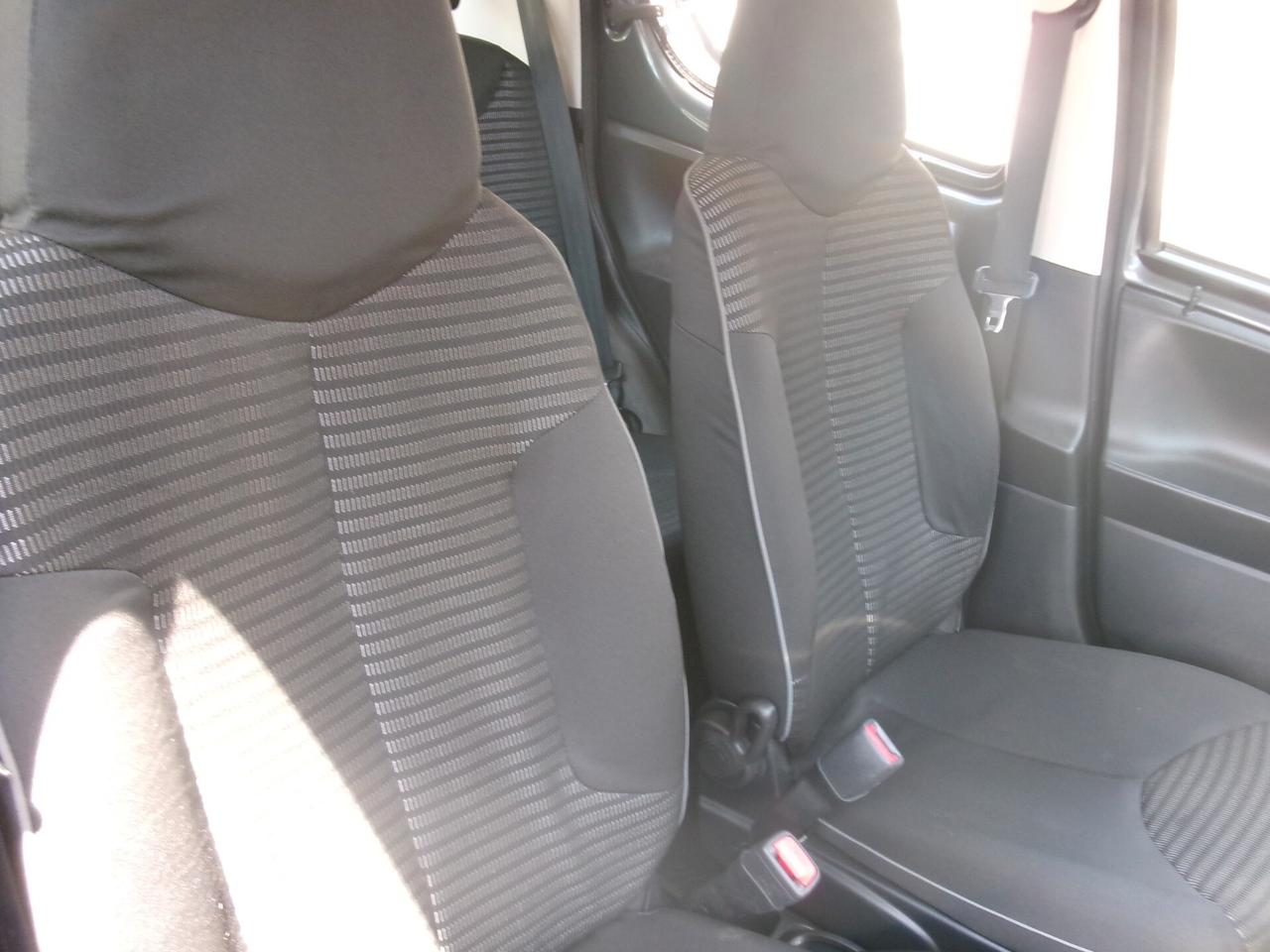 Peugeot 107 1.0 12v 5 PORTE ACTIVE 2 TRONIC CAMBIO AUTOMATICO 86000 KM