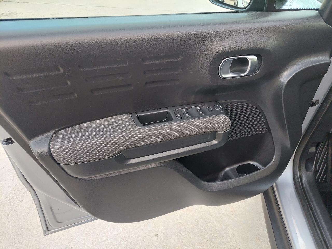 Citroen C3 Aircross BlueHDi 120 S&S EAT6 Shine Pack