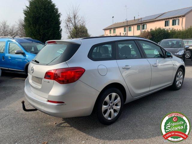 OPEL Astra 1,3 Cdti Sports Tourer Cosmo