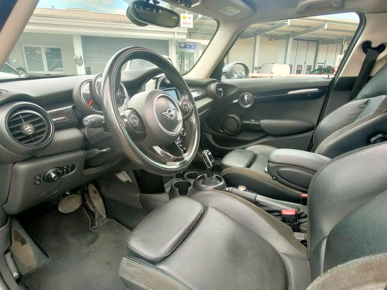 Mini 2.0 Cooper SD aut. Hype 5 porte FULL OPTIONAL