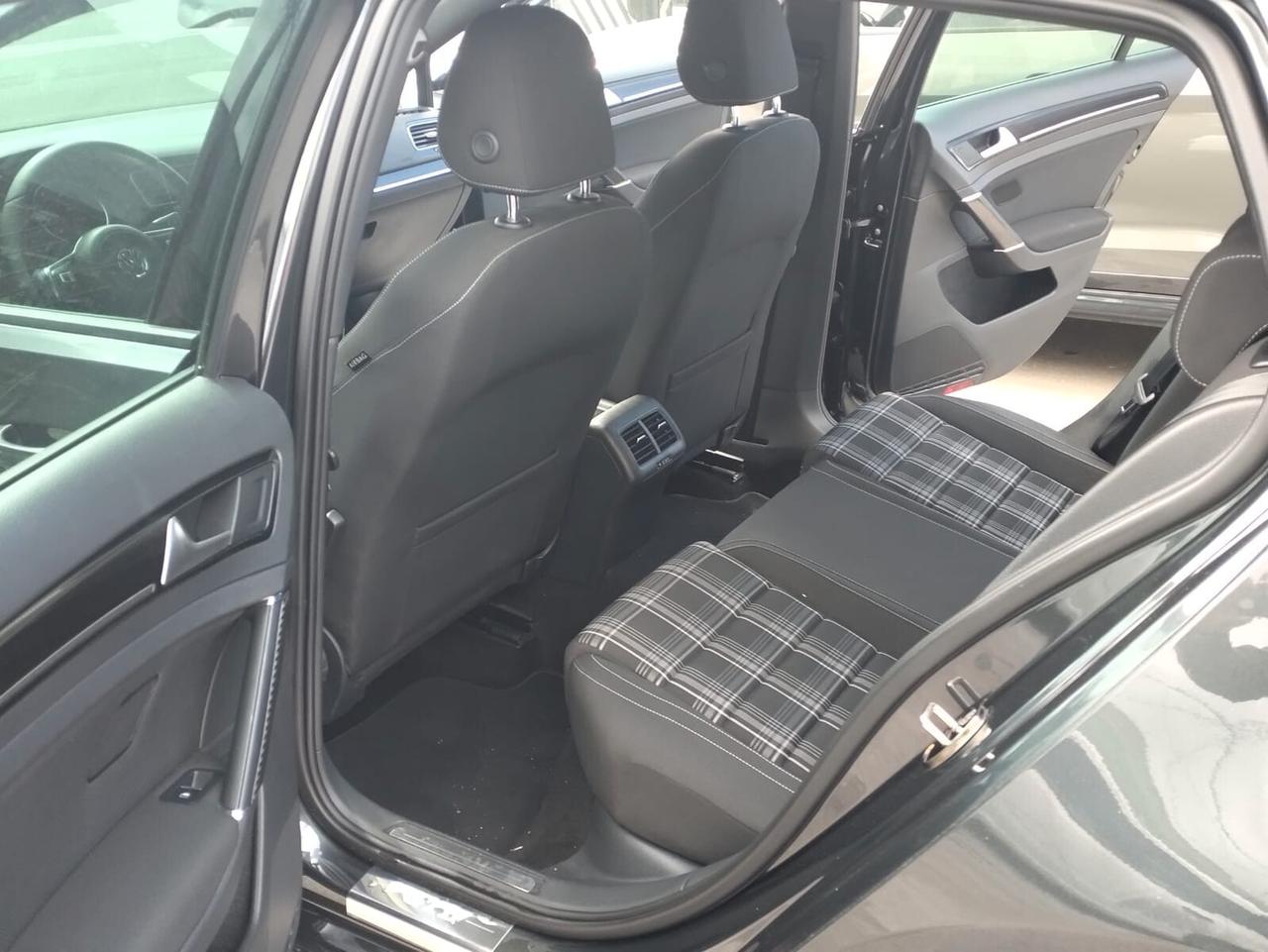 Volkswagen Golf Business GTD 2.0 TDI 5p. 4 Free BlueMotion Tech.