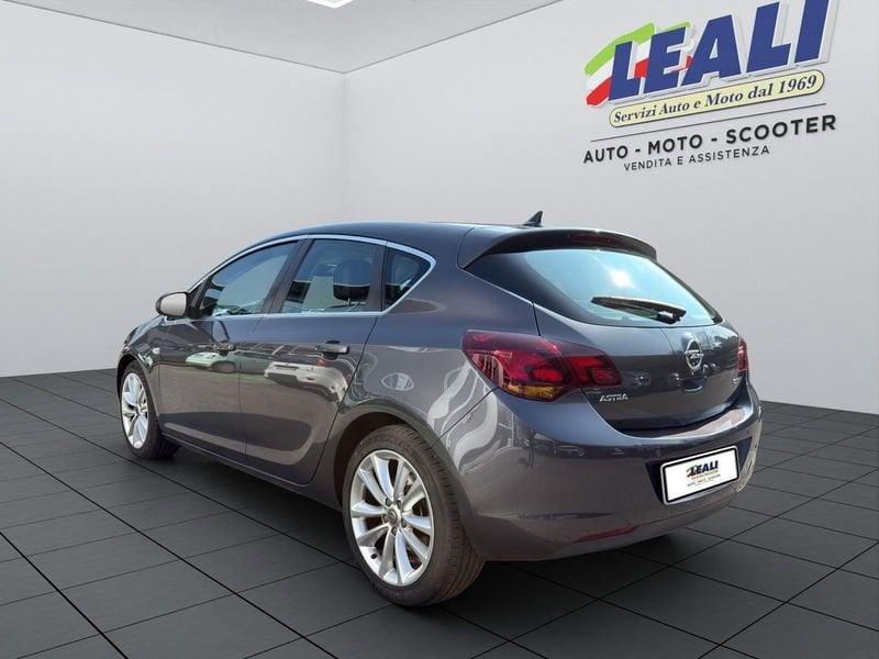 Opel Astra Astra 5p 1.7 CDTI 110cv 6m Cosmo