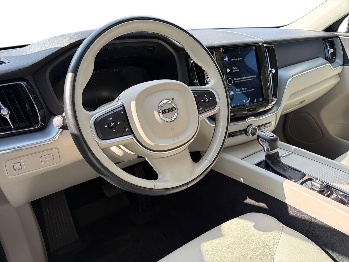 VOLVO XC60 2.0 d4 Inscription awd geartronic my18
