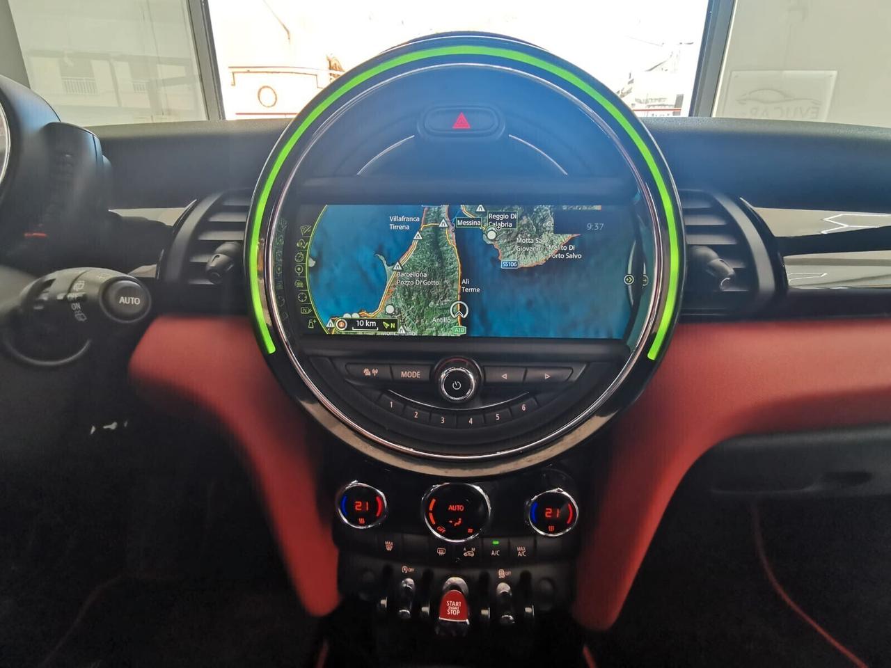 Mini Mini 2.0 Cooper SD Allestimento Jhon Cooper Works 5 porte TETTO