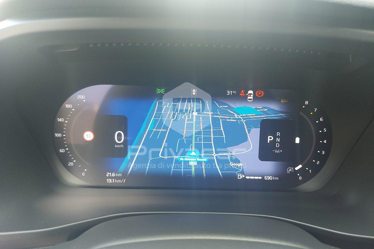 VOLVO XC40 B3 automatico Ultra Dark
