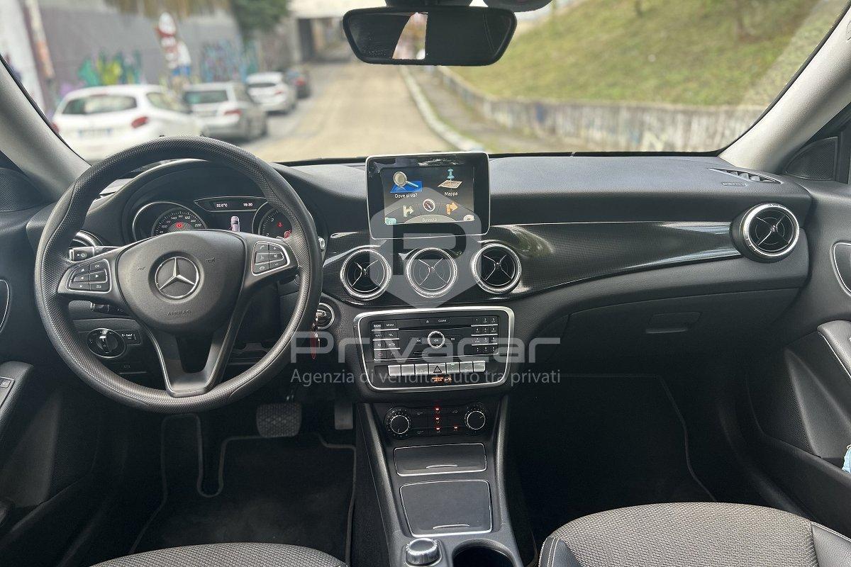 MERCEDES CLA 180 d S.W. Automatic Executive