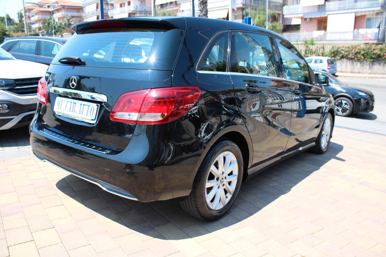 Mercedes-benz B 180 B 180 d Premium