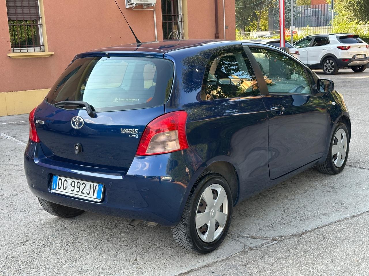 Toyota Yaris 1.3 3 porte cambio automatico
