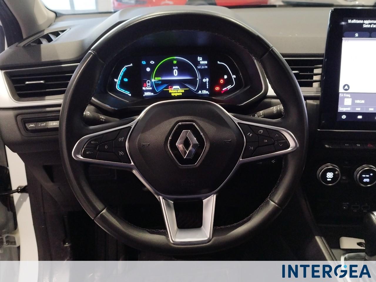 RENAULT Captur 1.6 E-Tech hybrid Intens 145cv auto