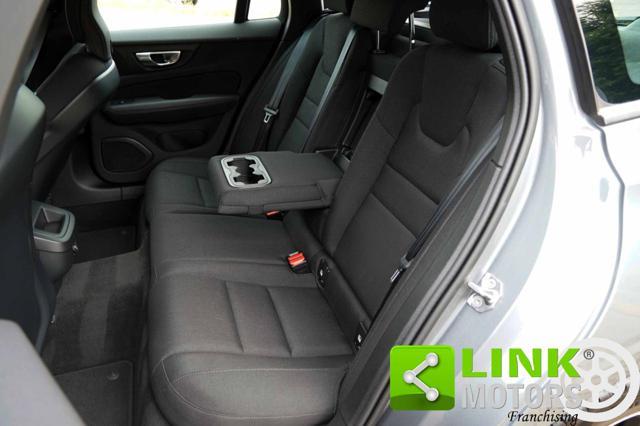 VOLVO V60 2.0 D3 150 CV Geartronic Business 2020 - 78.000KM