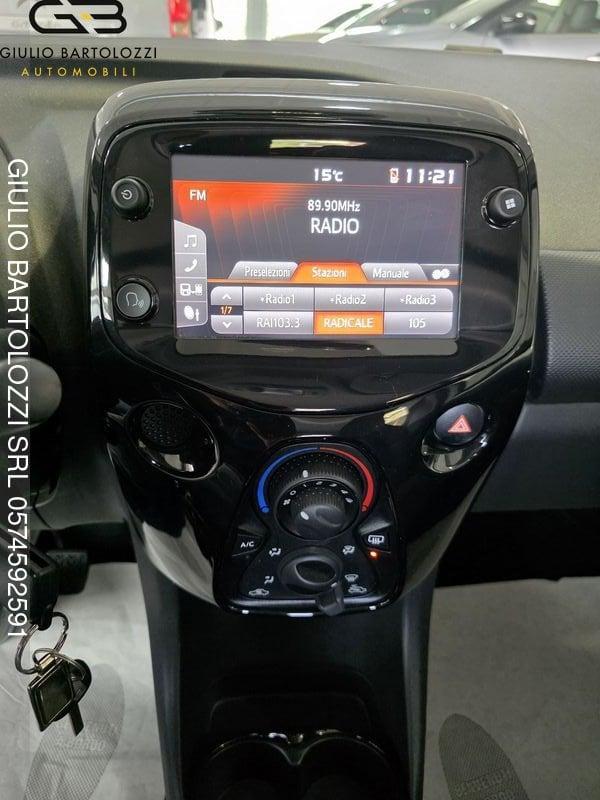 Citroën C1 VTi 72 5 porte Shine