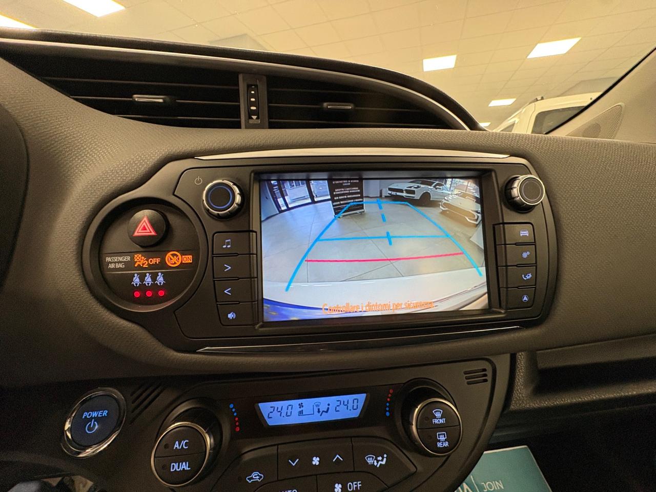 Toyota Yaris Style 1.5 Hybrid 75cv 2017 km 91000