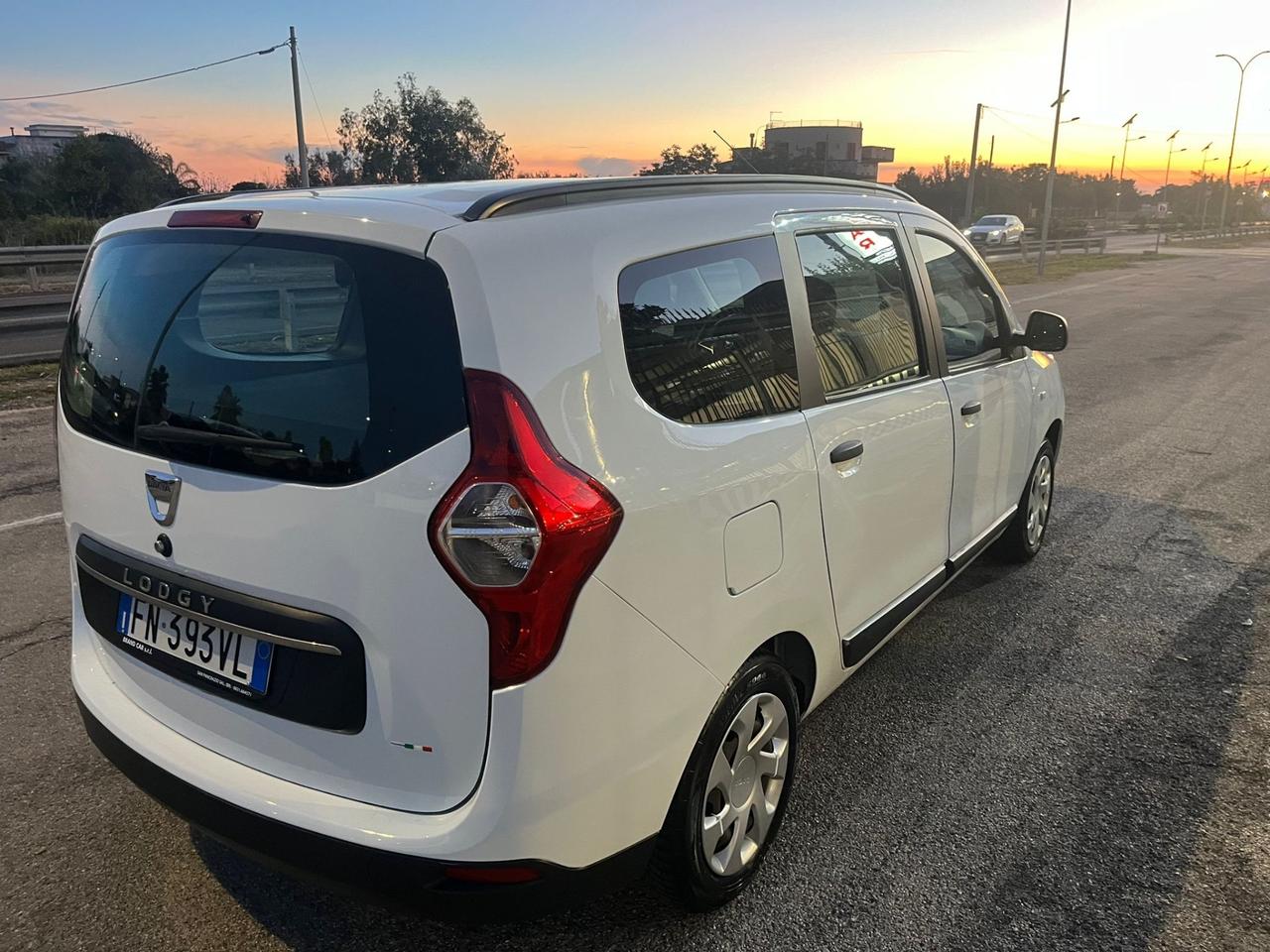 Dacia Lodgy 1.6 GPL 7 posti Comfort Unipro 2018
