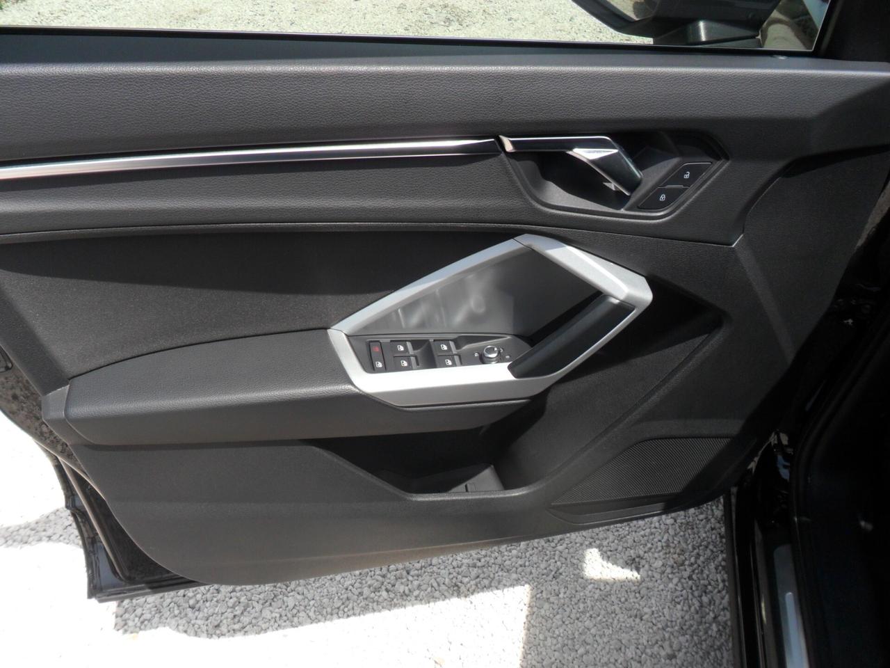 Audi Q3 35 TDI quattro S tronic line edition