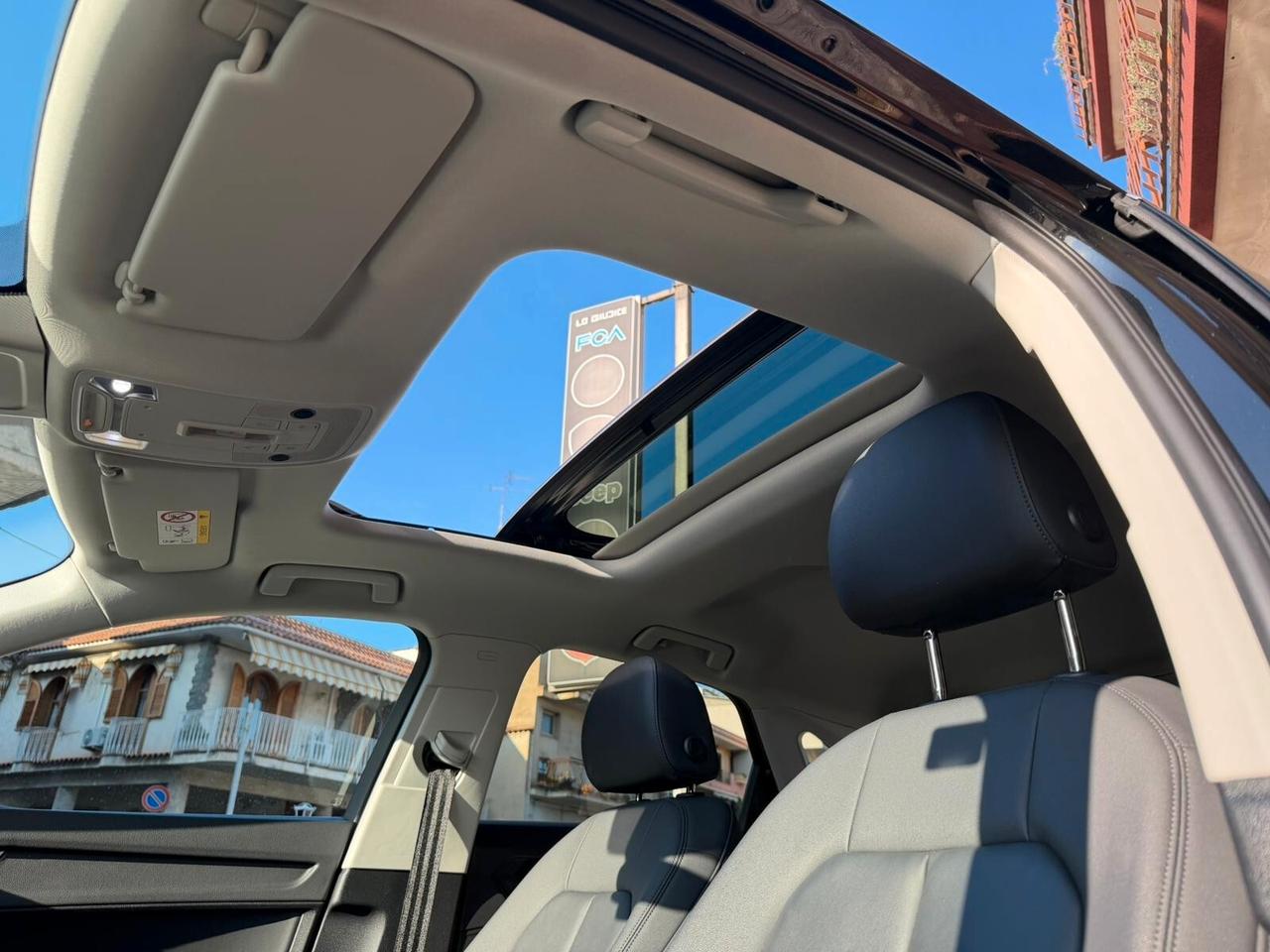 Audi Q3 SPORTBACK S-LINE