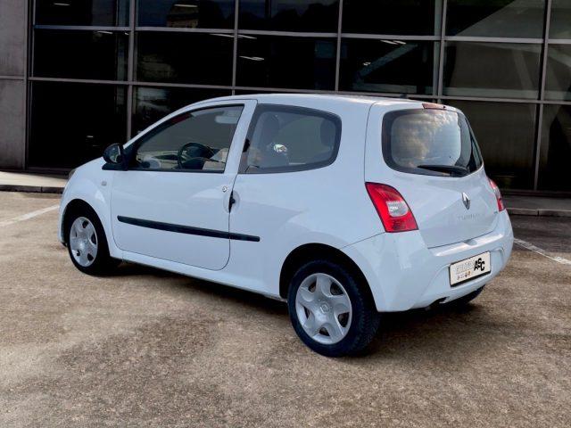 RENAULT Twingo 1.2 BENZ 58 CV 8V ADATTA A NEOPATENTATI