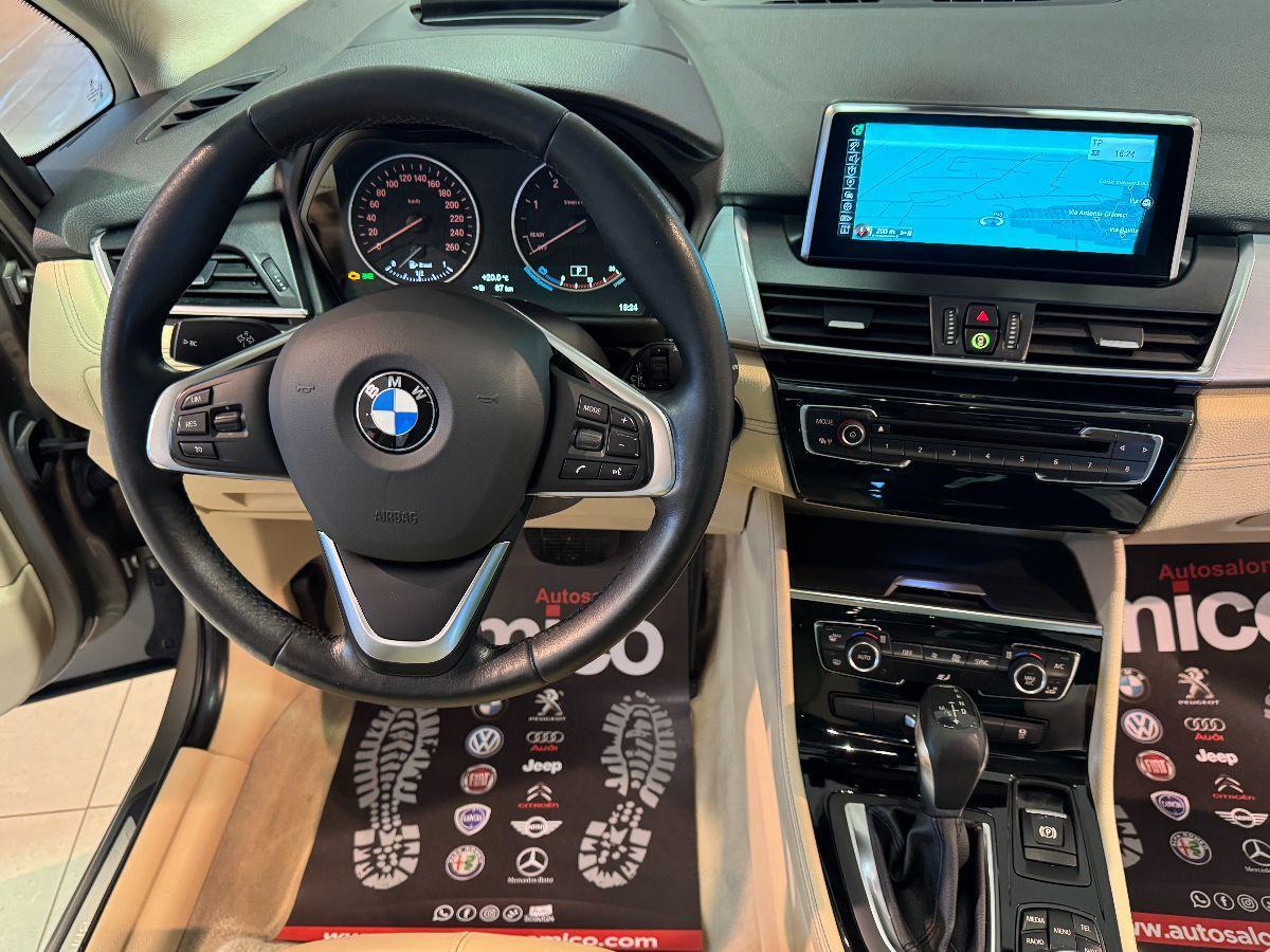 BMW Serie 2 218d Active Tourer Luxury Tetto Pelle