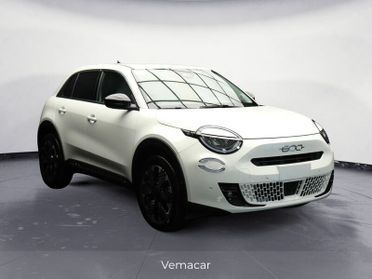 FIAT 600 1.2 Hybrid 145cv La Prima II