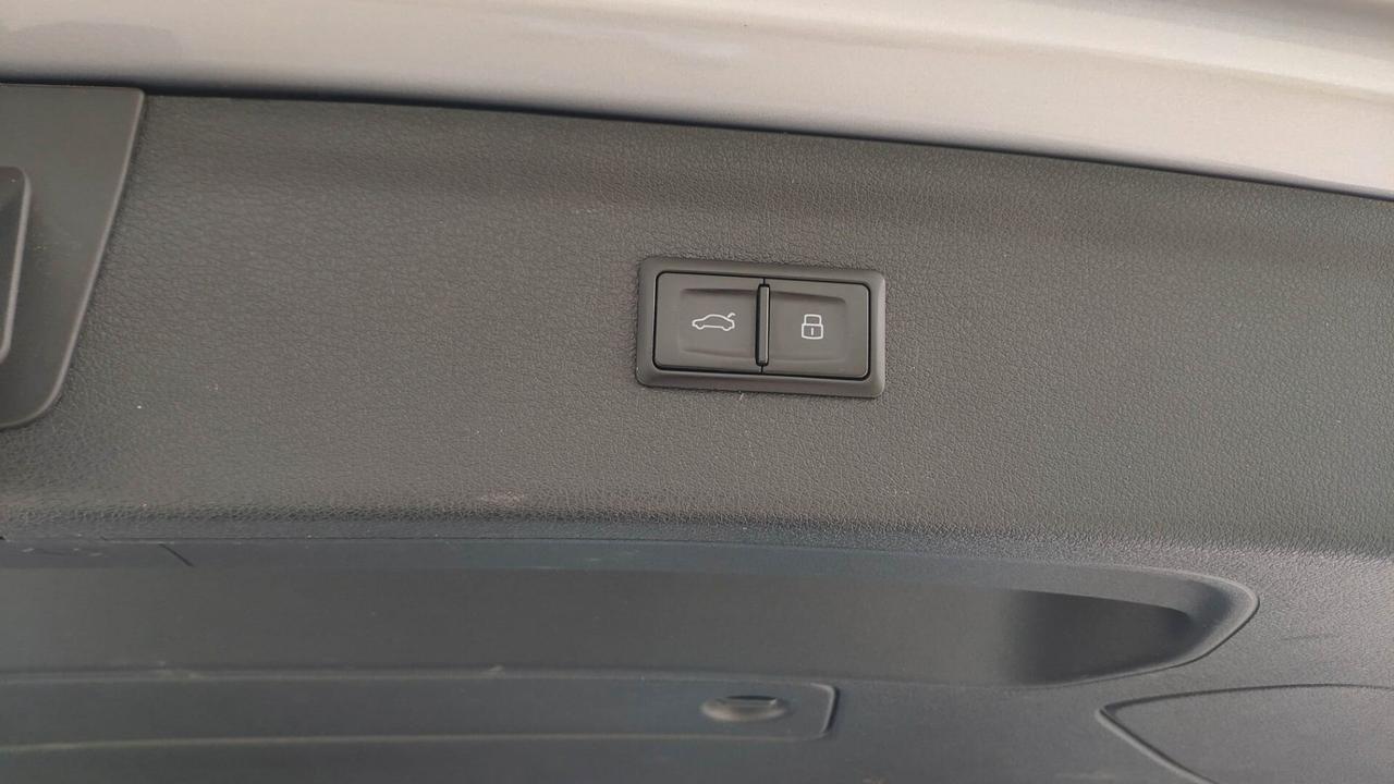 Audi Q3 2.0 TDI 150 CV Business 4WD