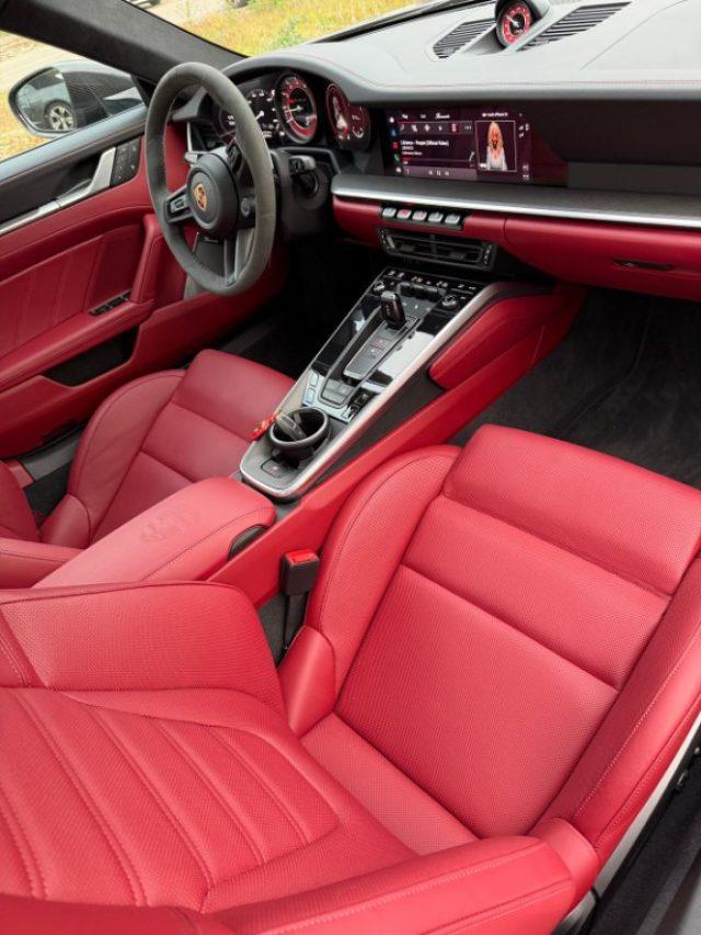 PORSCHE 911 Turbo S Coupé Asse Post Matrix Tetto special Color