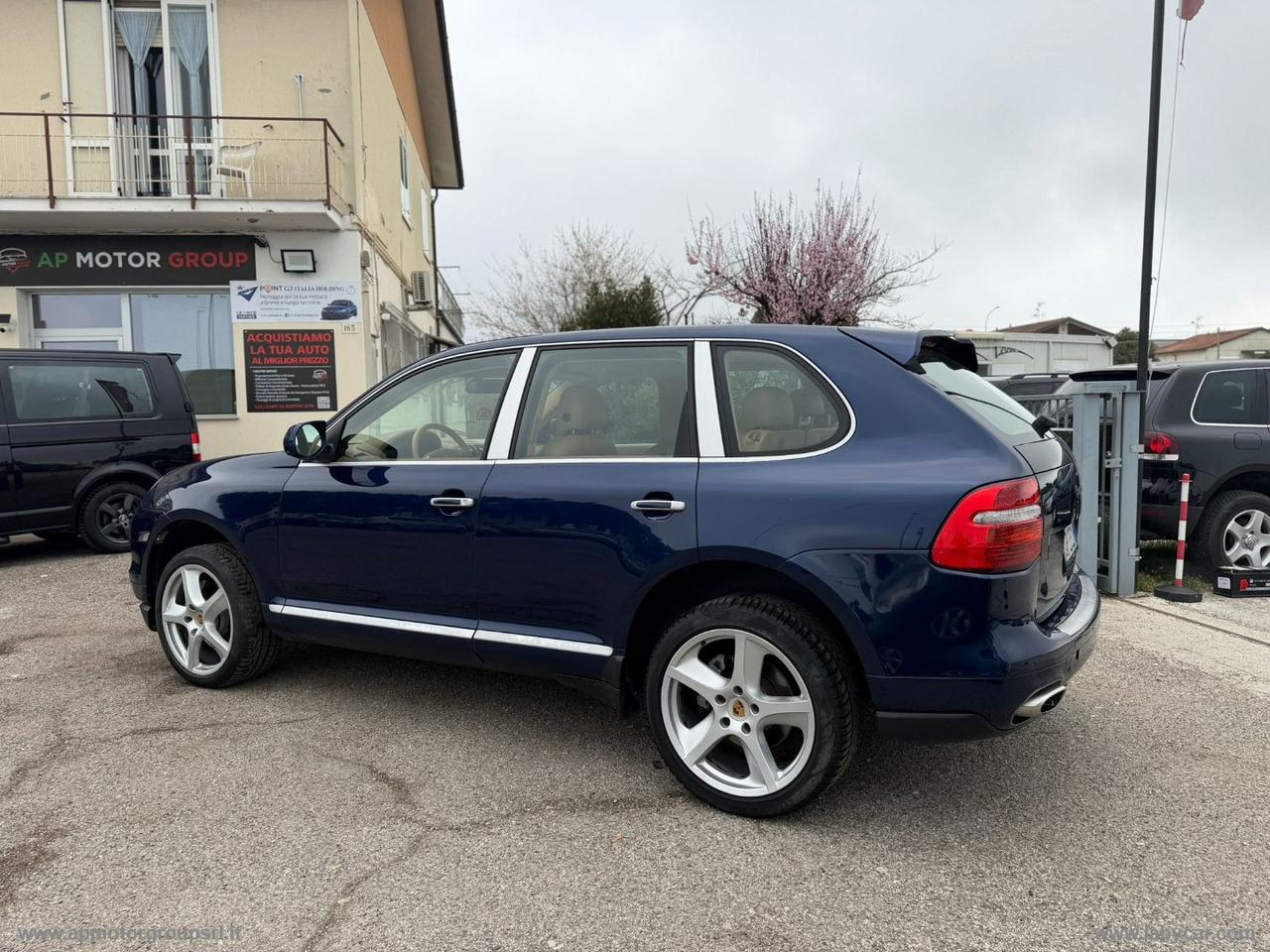 PORSCHE Cayenne 3.6