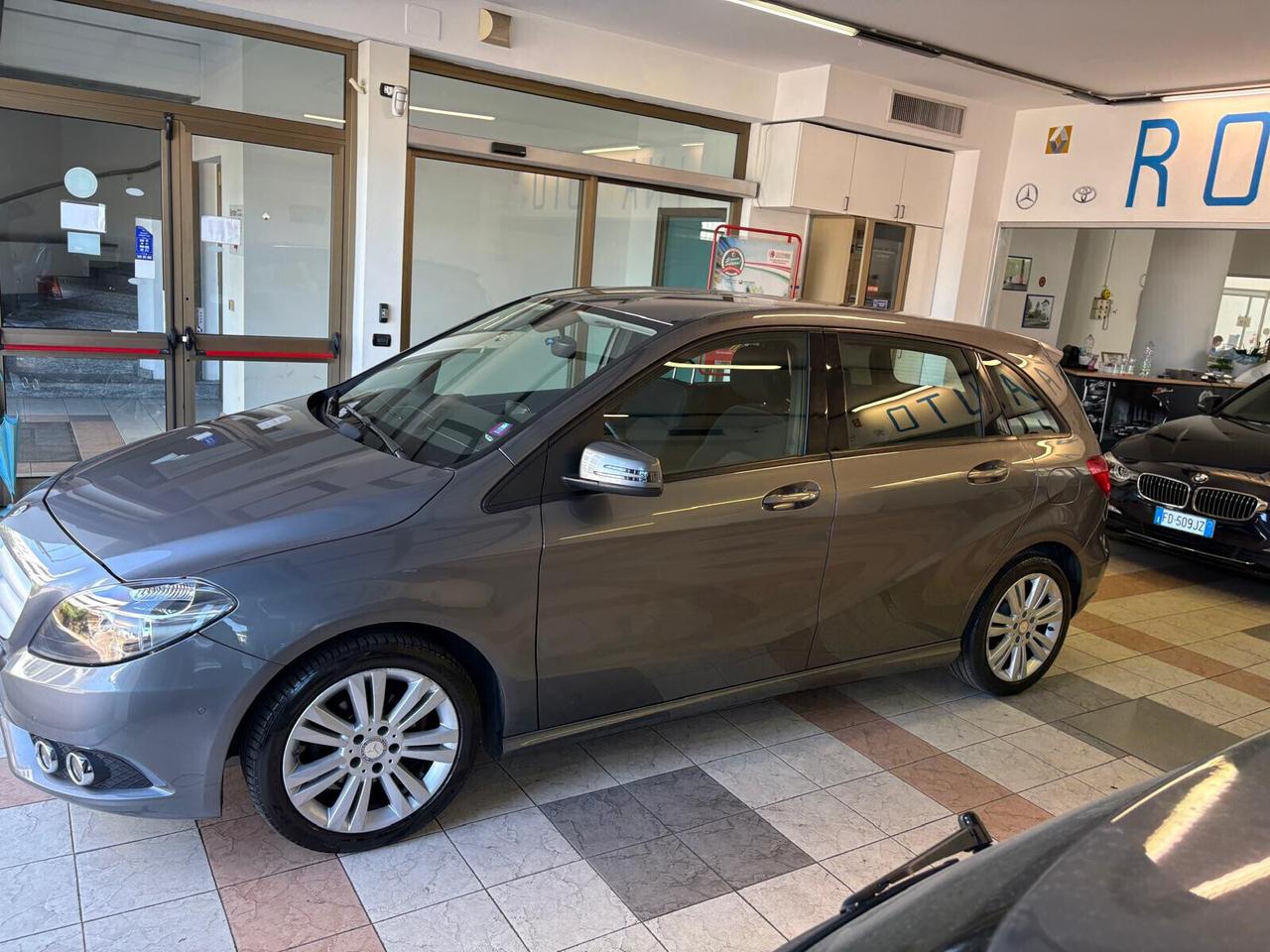 Mercedes-benz B 180 B 180 CDI Automatic Premium