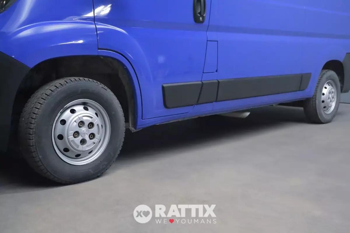 Peugeot Boxer 330 2.2 BlueHDI 140CV L2H2 (IVA ESCLUSA)