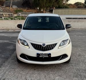 Lancia Ypsilon 1.0 hybrid SOLO 23.000 KM CERTIFICATI