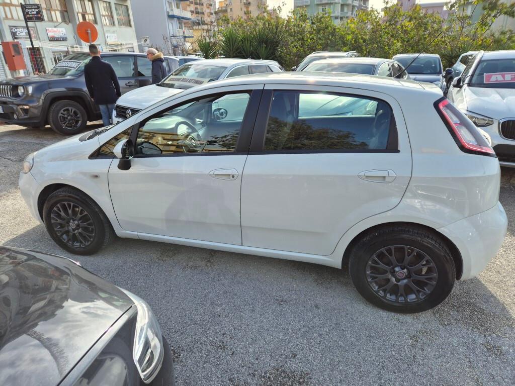 Fiat Punto 1.3 MJT II 75 CV 5 porte Easy