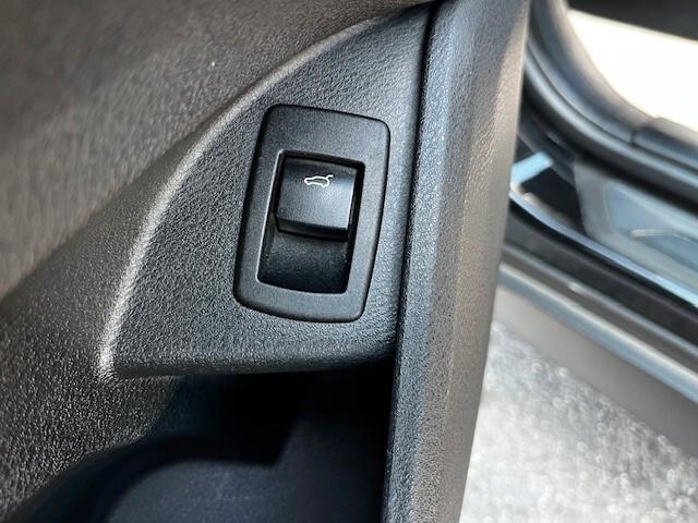 BMW X1 sdrive18d Business "FULL LED / PELLE / NAVI /PDC.. TAGLIANDI BMW