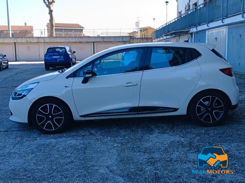 Renault Clio 5 Porte Clio 5p 1.5 dci energy Intens s&s 75cv E6