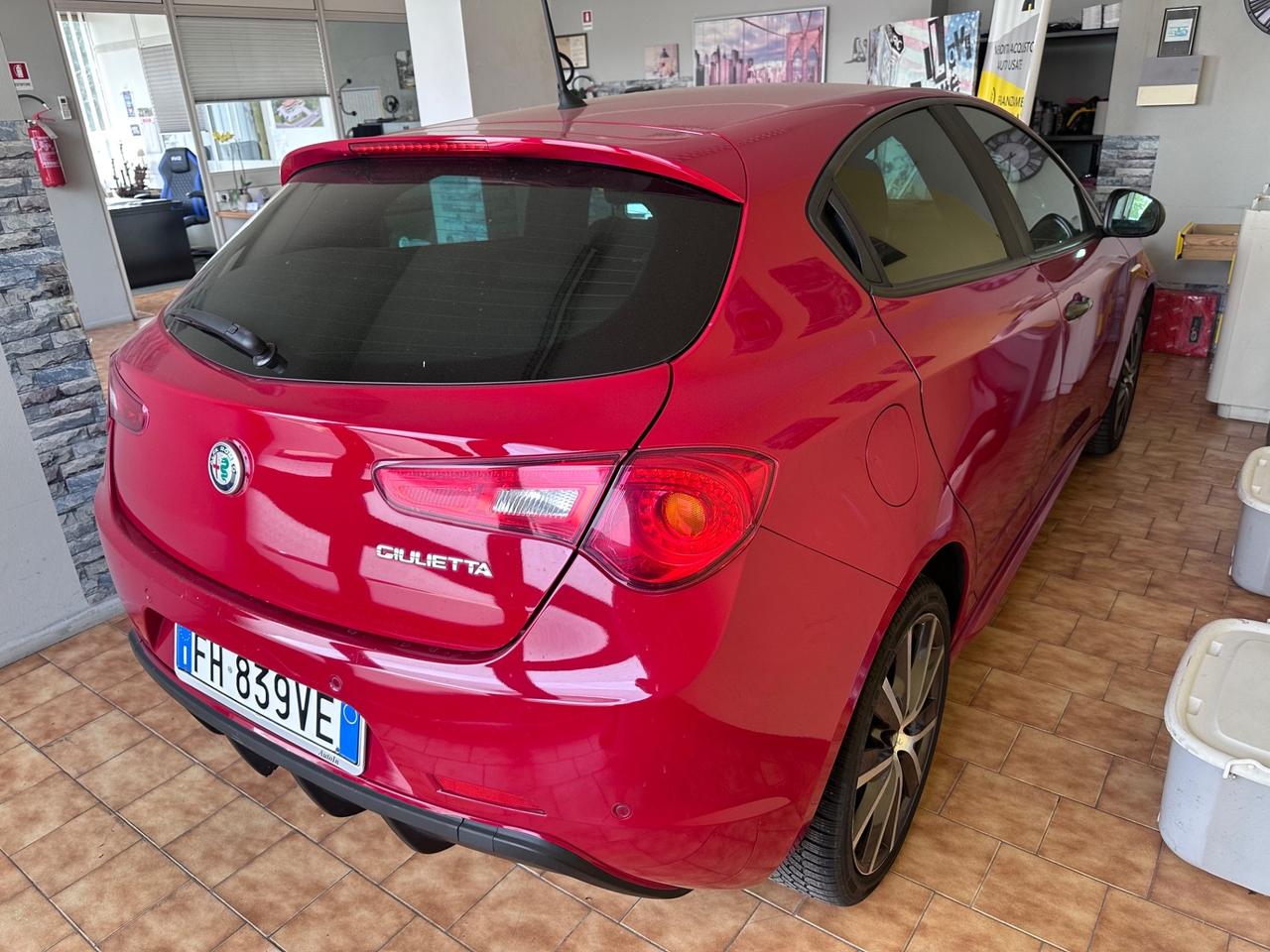 Alfa Romeo Giulietta 1.6diesel120 CV Super gancio di traino