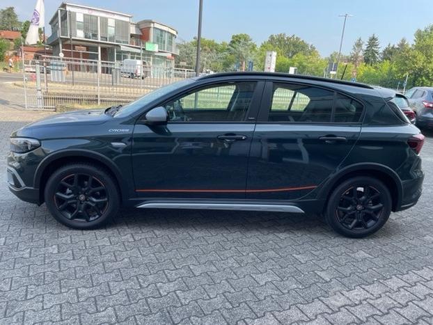 FIAT Tipo Hatchback My22 1.5 Hybrid130cv Dc N67265