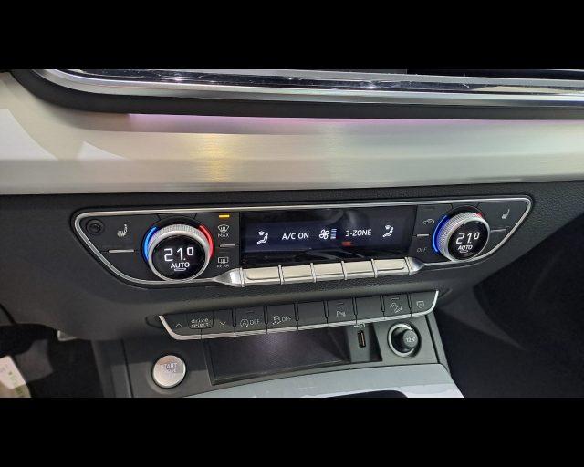 AUDI Q5 Sportback 40 2.0 tdi mhev 12V S line quattro s-tr