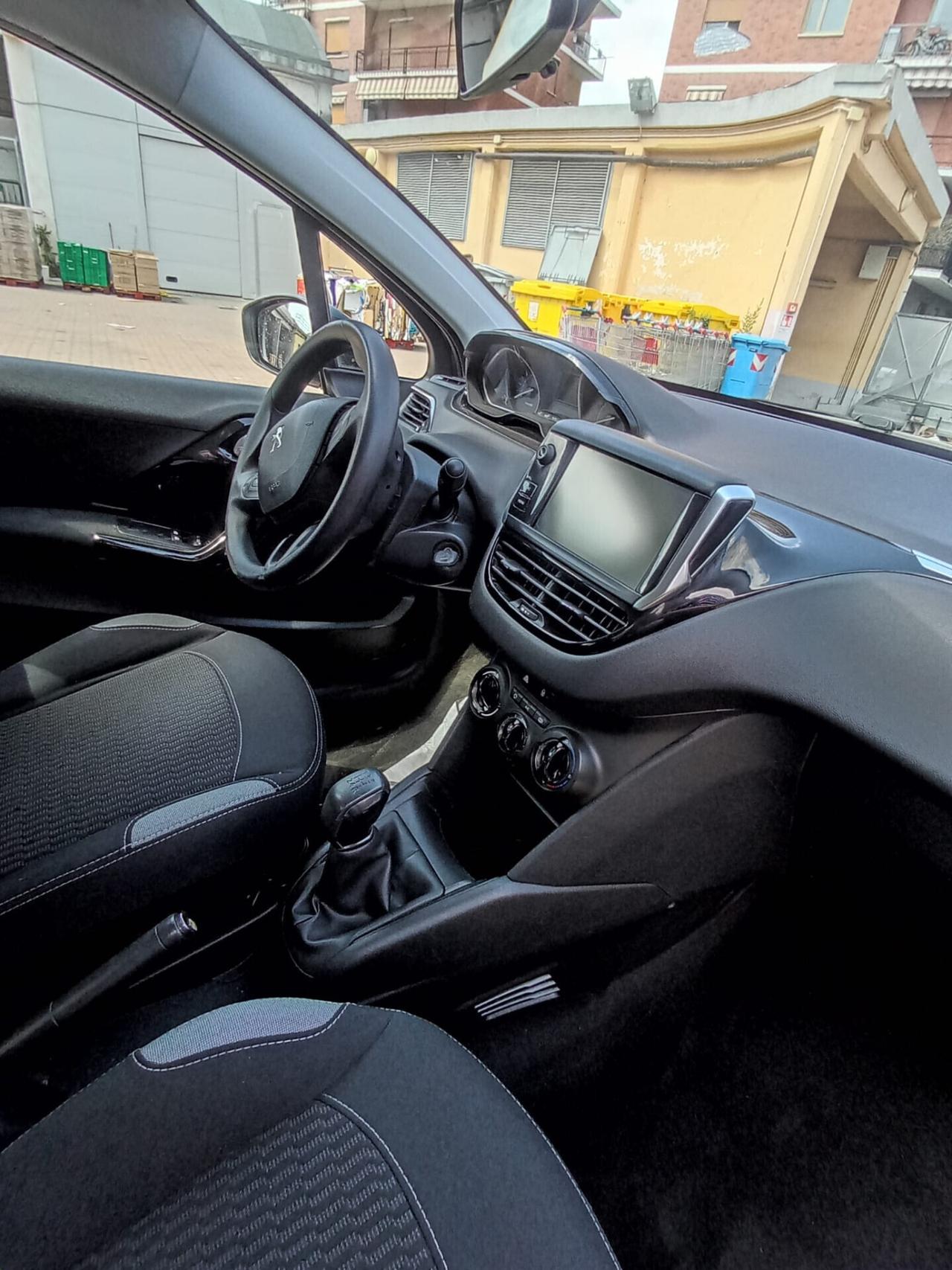 Peugeot 208 5 porte Active