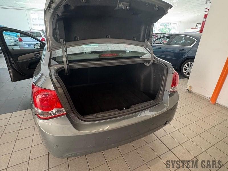 Chevrolet Cruze AUTO PER COMMERCIANTI - Cruze 2.0 Diesel 150CV 4 porte LT