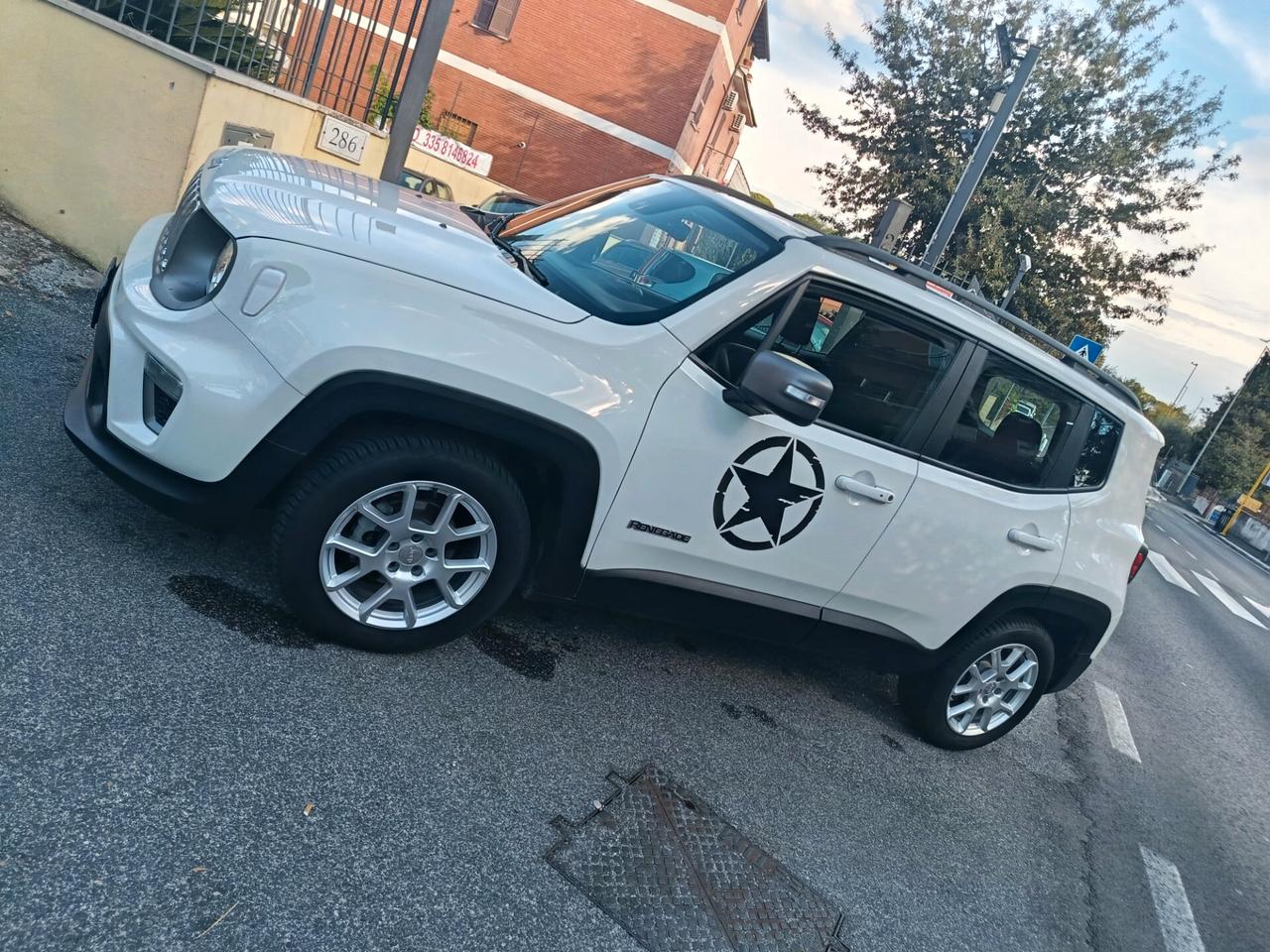 Jeep Renegade 1.6 Mjt DDCT 120 CV Business