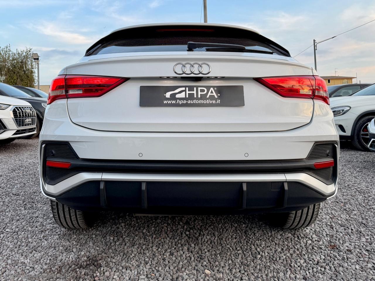 AUDI Q3 SPORTBACK 2.0TDI S-tronic S-Line LED NAVI PELLE CERCHI 19 RETROCAMERA