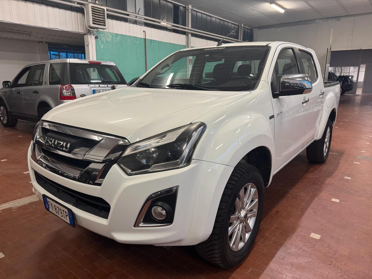 Isuzu D-Max 1.9 Crew Cab Solar 4WD A/C