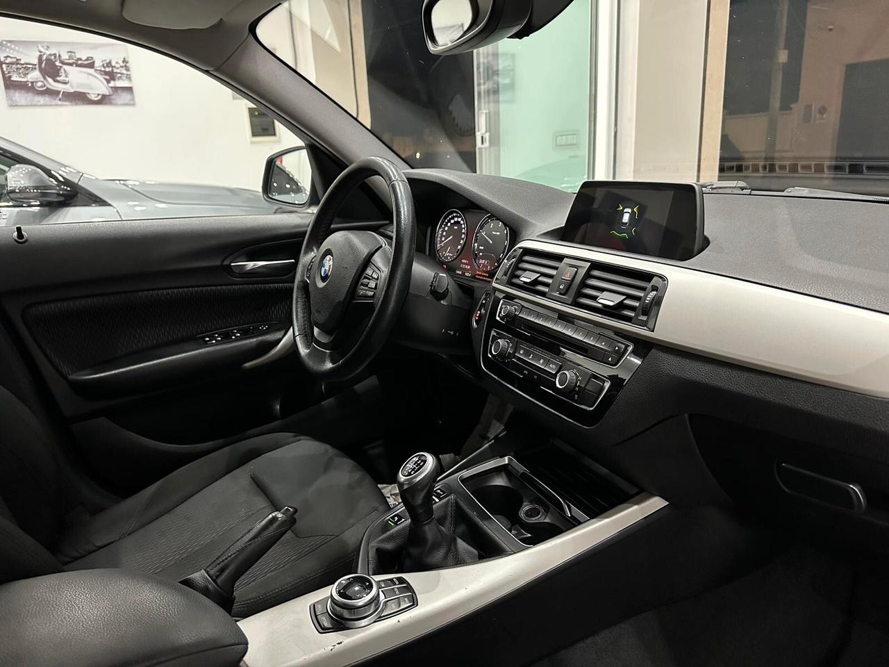 Bmw 116 116d 5p. Business